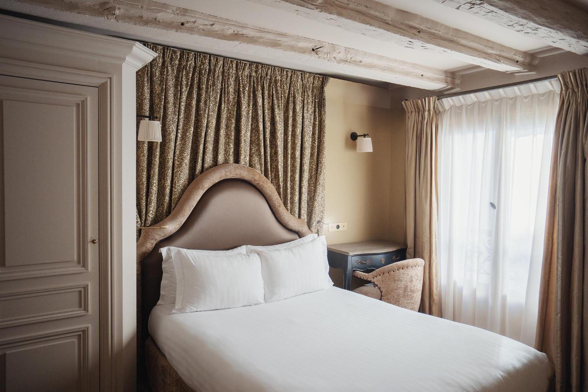 Hotel Odeon Saint-germain 4*