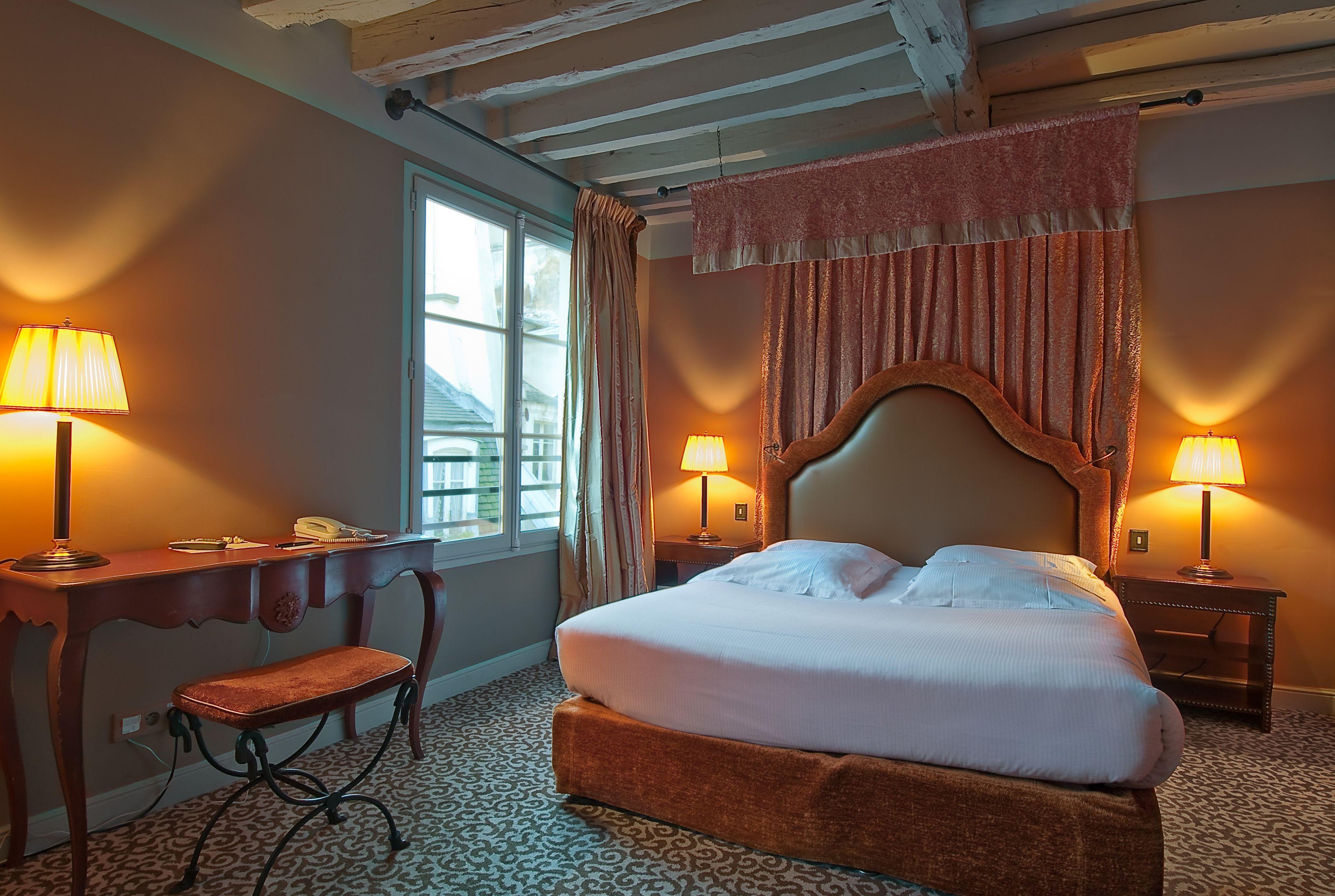 Odeon Saint-germain 4*